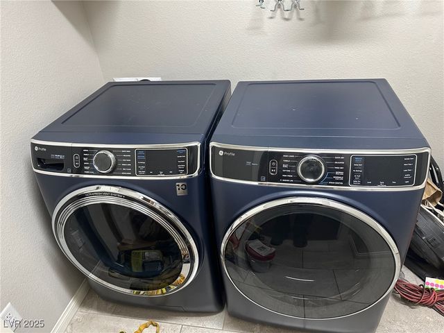 10627 Aphrodite Street, Las Vegas, NV 89183