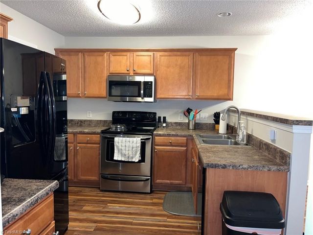 410 Shamrock Court, Archdale, NC 27263