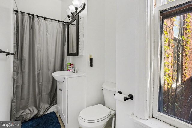 231 BOAS ST, Harrisburg, PA 17102