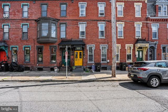 231 BOAS ST, Harrisburg, PA 17102