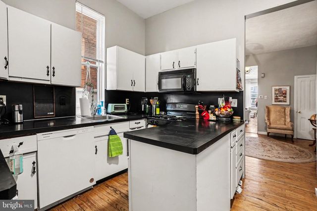 231 BOAS ST, Harrisburg, PA 17102