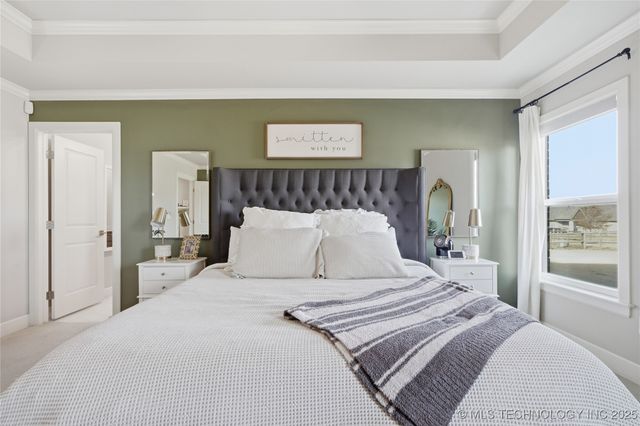 19551 E Slate Drive, Owasso, OK 74055