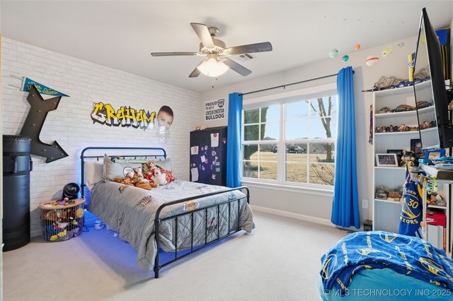 19551 E Slate Drive, Owasso, OK 74055