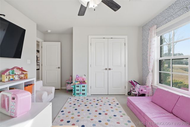 19551 E Slate Drive, Owasso, OK 74055