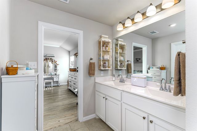 129 Springwood Ranch Loop, Springtown, TX 76082
