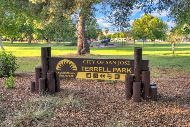 3900 Thousand Oaks Drive, San Jose, CA 95136