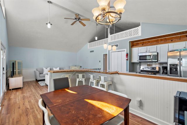 13810 San Domingo Drive, Galveston, TX 77554