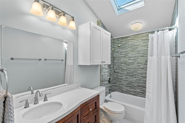 13810 San Domingo Drive, Galveston, TX 77554