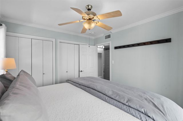 13810 San Domingo Drive, Galveston, TX 77554