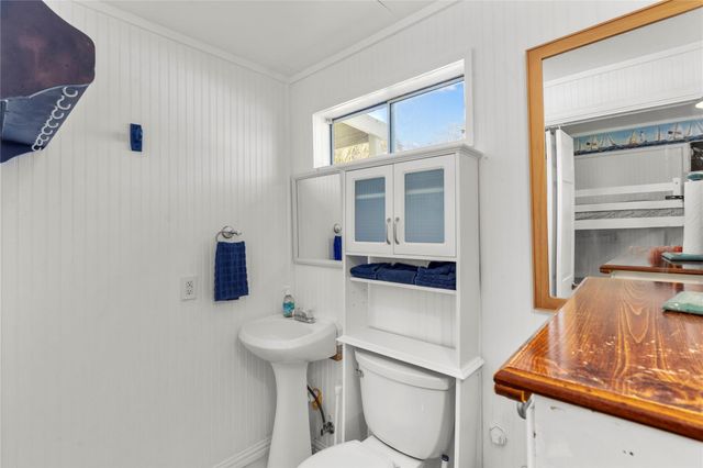 13810 San Domingo Drive, Galveston, TX 77554