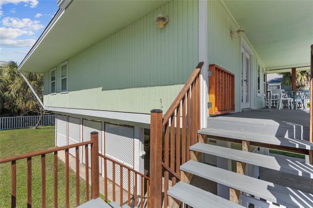 13810 San Domingo Drive, Galveston, TX 77554