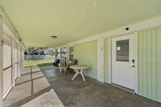 13810 San Domingo Drive, Galveston, TX 77554