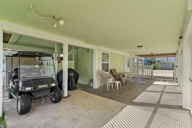 13810 San Domingo Drive, Galveston, TX 77554