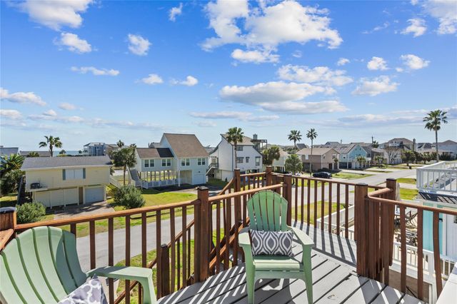 13810 San Domingo Drive, Galveston, TX 77554