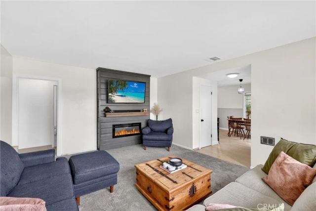 9608 Foster, Bellflower, CA 90706