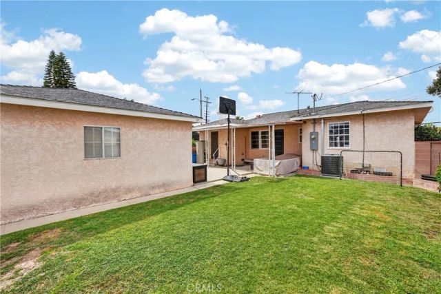 9608 Foster, Bellflower, CA 90706