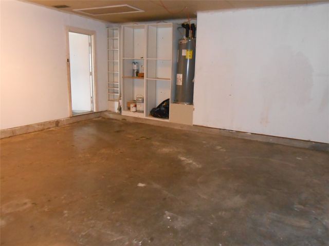6936 Laurelhill Court N, Fort Worth, TX 76133