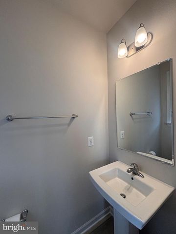 4826 VISTA GLEN LN, Lanham, MD 20706