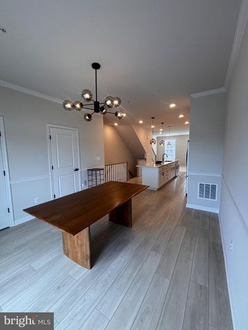 4826 VISTA GLEN LN, Lanham, MD 20706