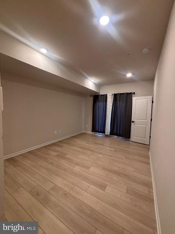 4826 VISTA GLEN LN, Lanham, MD 20706