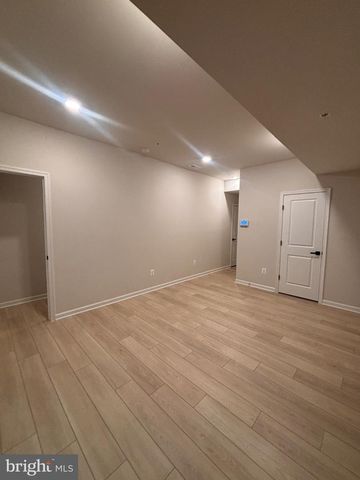 4826 VISTA GLEN LN, Lanham, MD 20706