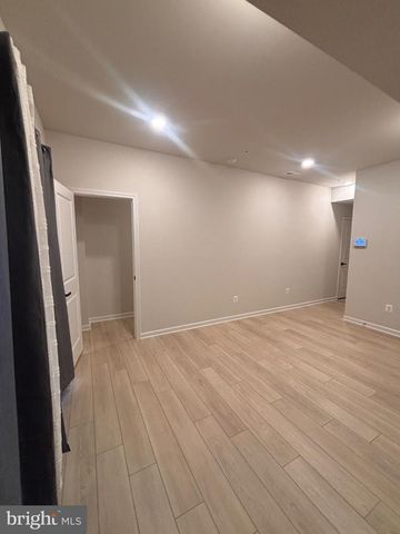 4826 VISTA GLEN LN, Lanham, MD 20706