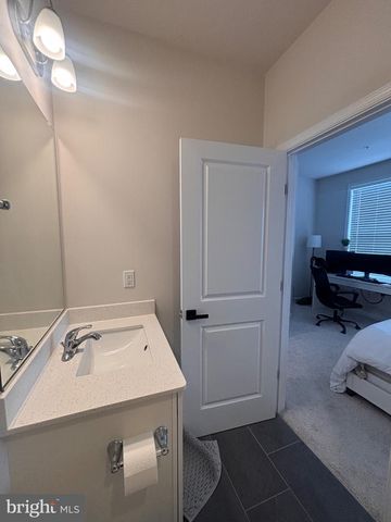 4826 VISTA GLEN LN, Lanham, MD 20706