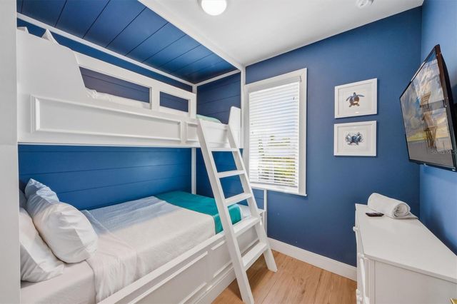 403 20TH PLACE N, Bradenton Beach, FL 34217