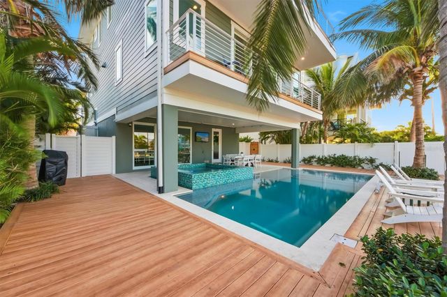 403 20TH PLACE N, Bradenton Beach, FL 34217