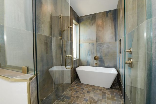 403 20TH PLACE N, Bradenton Beach, FL 34217