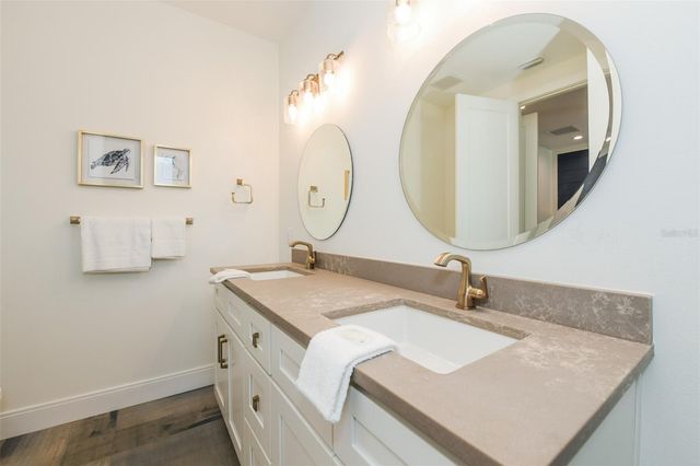 403 20TH PLACE N, Bradenton Beach, FL 34217