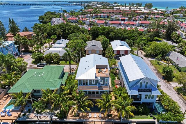 403 20TH PLACE N, Bradenton Beach, FL 34217