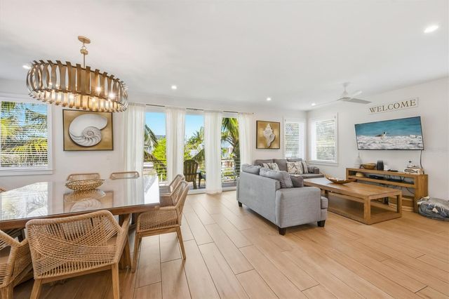 403 20TH PLACE N, Bradenton Beach, FL 34217