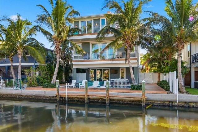 403 20TH PLACE N, Bradenton Beach, FL 34217