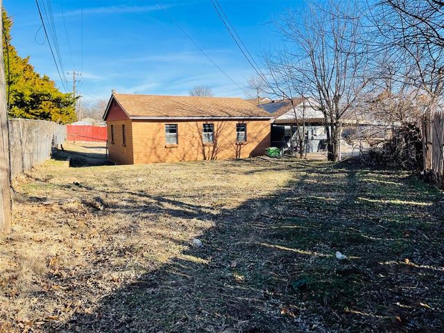 301 Rock Place, Moore, OK 73160