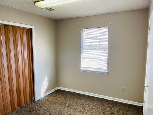 301 Rock Place, Moore, OK 73160