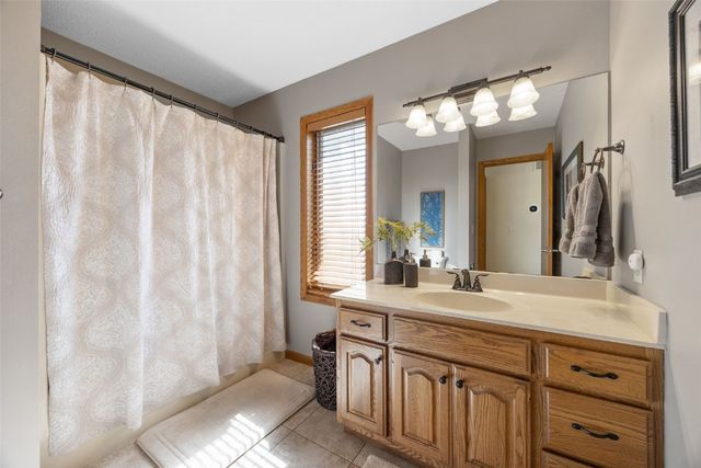 3700 Munier Road, Marion, IA 52302