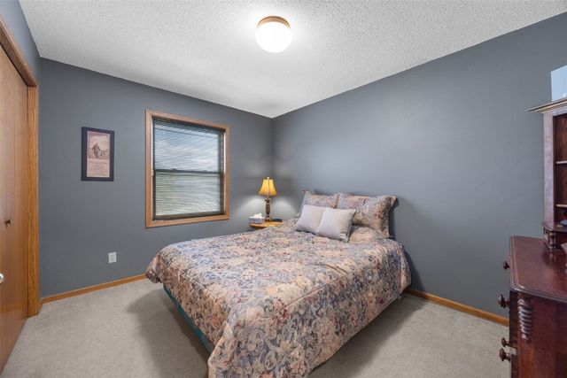 3700 Munier Road, Marion, IA 52302