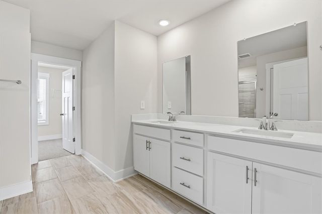 219 Abraham Way, Boiling Springs, SC 29316