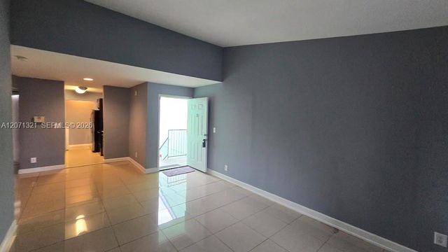 8787 NW 39th Street, Sunrise, FL 33351