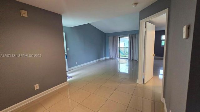 8787 NW 39th Street, Sunrise, FL 33351