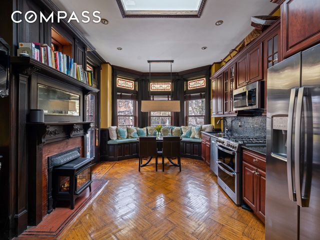 291 Sterling Place, New York City, NY 11238