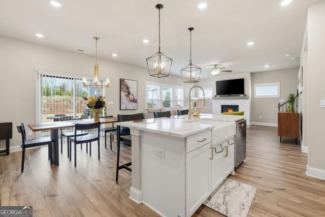 515 Cobblestone Court, Canton, GA 30115