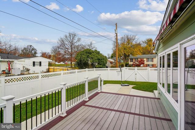 417 WHITE OAK PL, Frederick, MD 21701