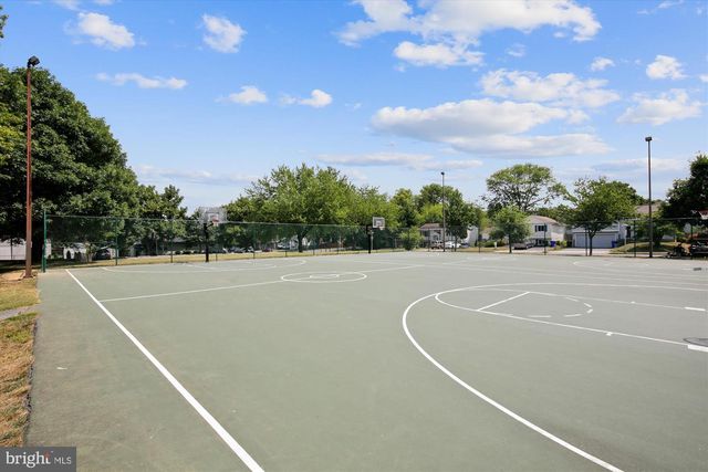 417 WHITE OAK PL, Frederick, MD 21701