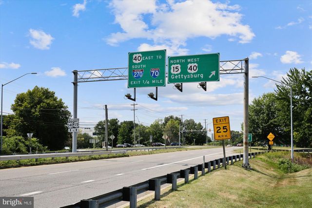 417 WHITE OAK PL, Frederick, MD 21701