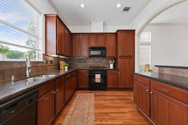 3917 Blossom Street, Houston, TX 77007