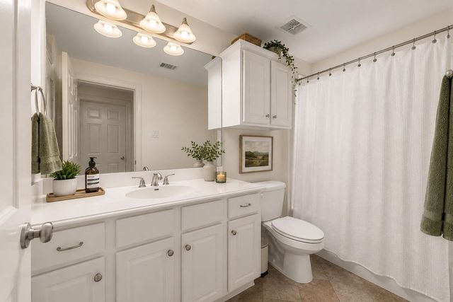 3917 Blossom Street, Houston, TX 77007