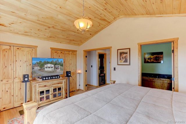 9648 Yegge Road, Morrison, CO 80465