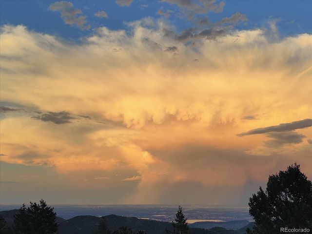 9648 Yegge Road, Morrison, CO 80465